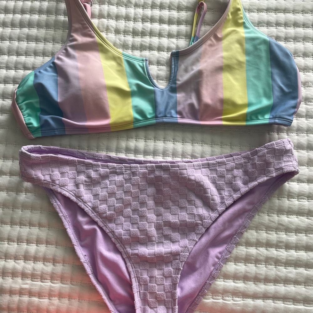 Colorful Striped Summer Bikini Set - Picture 7 of 10